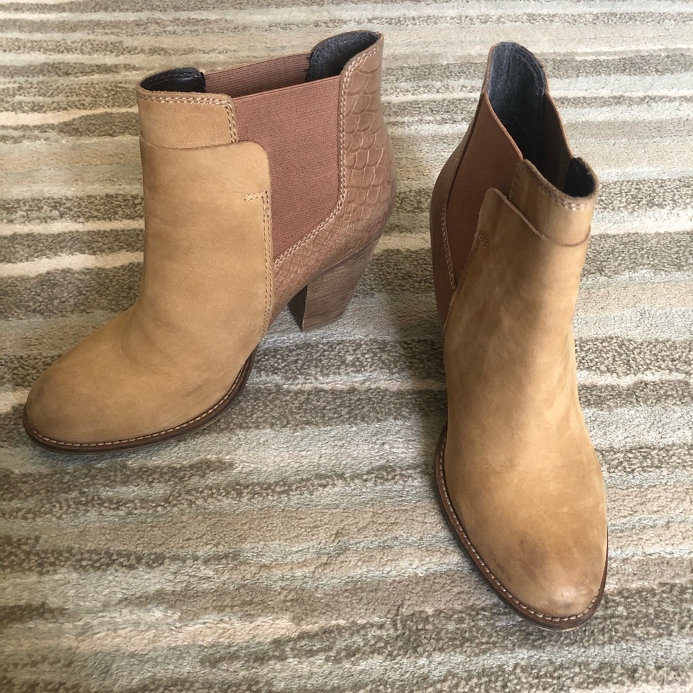 ALDO Tan Block Heel Booties  Size 6.5